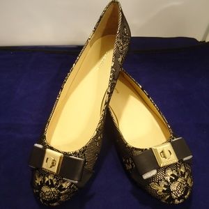 Liz Claiborne Black & Gold Lace Flats Size 9.5 NEW
